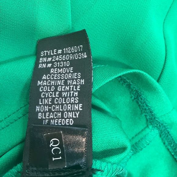 BCX XS Green sleeveless dress with belt - Picture 7 of 8